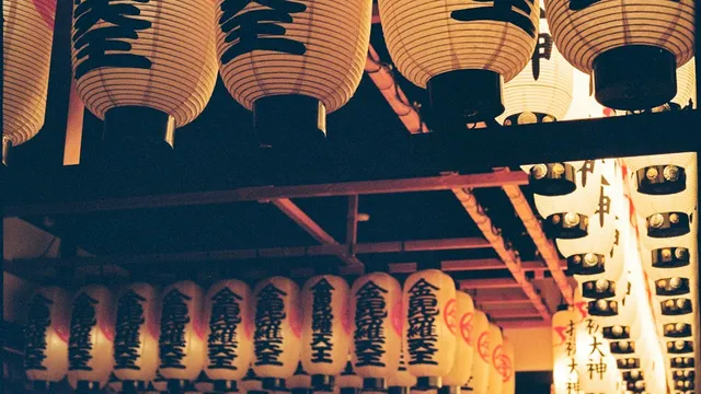 The Lantern Kenji Never Lit